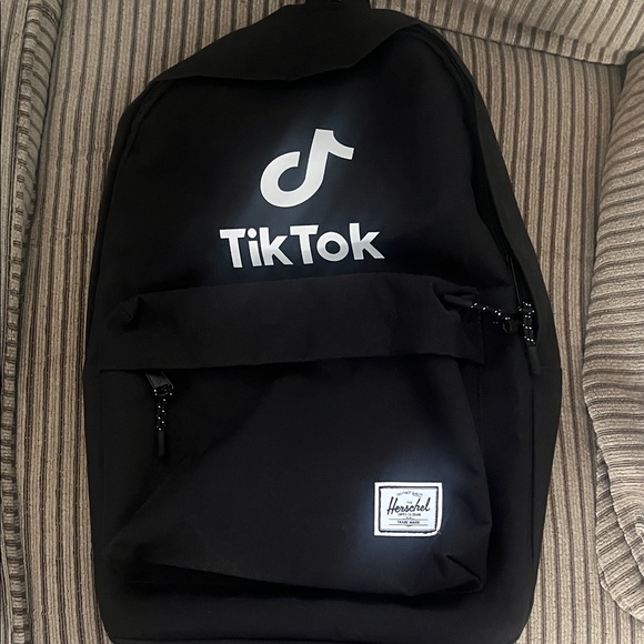 Herschel Supply Company Black TikTok Backpack
